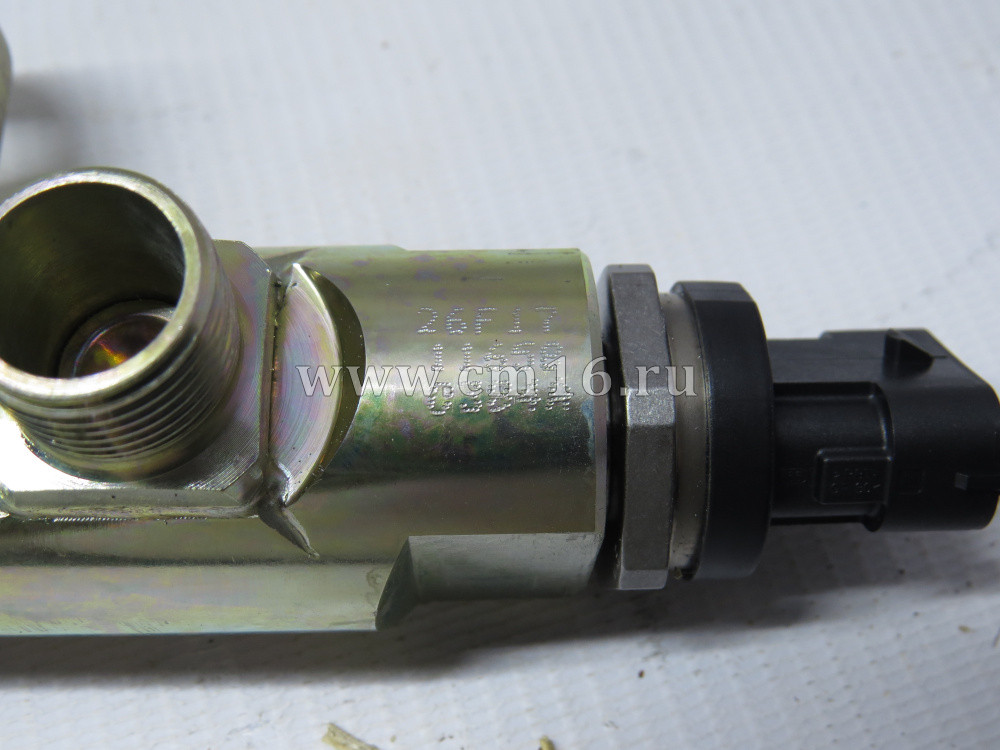 4937282/0445226044  Рампа топливная BOSCH 0445226044 6ISBe Е-4 (О+)