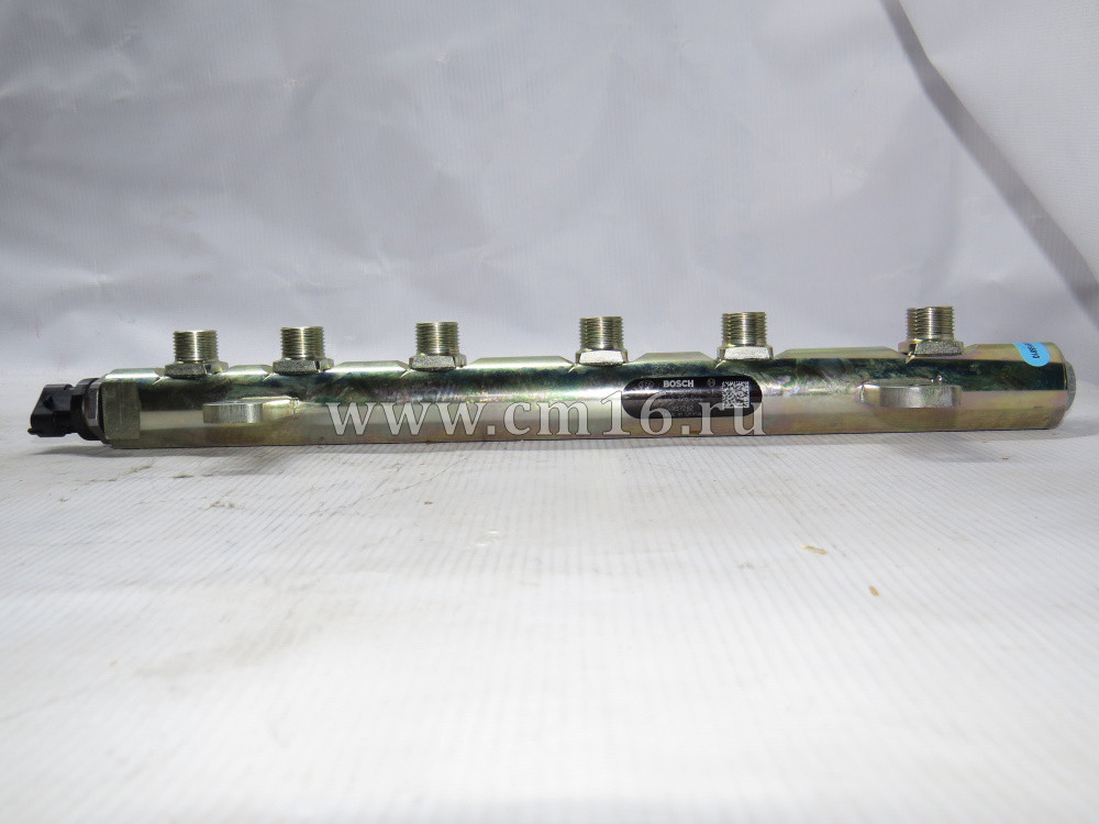 4937282/0445226044  Рампа топливная BOSCH 0445226044 6ISBe Е-4 (О+)