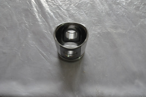 3925878 Поршень 6CT (D=36 смещенная камера) (C)