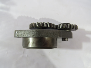 4935792/3937404 Насос масляный 4-6BT,EQB180 (C)