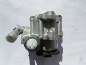 5286672 Насос ГУР ISF2.8 Е-4, Е-5 (С)
